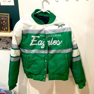 Retro Philadelphia Eagles puffer jacket